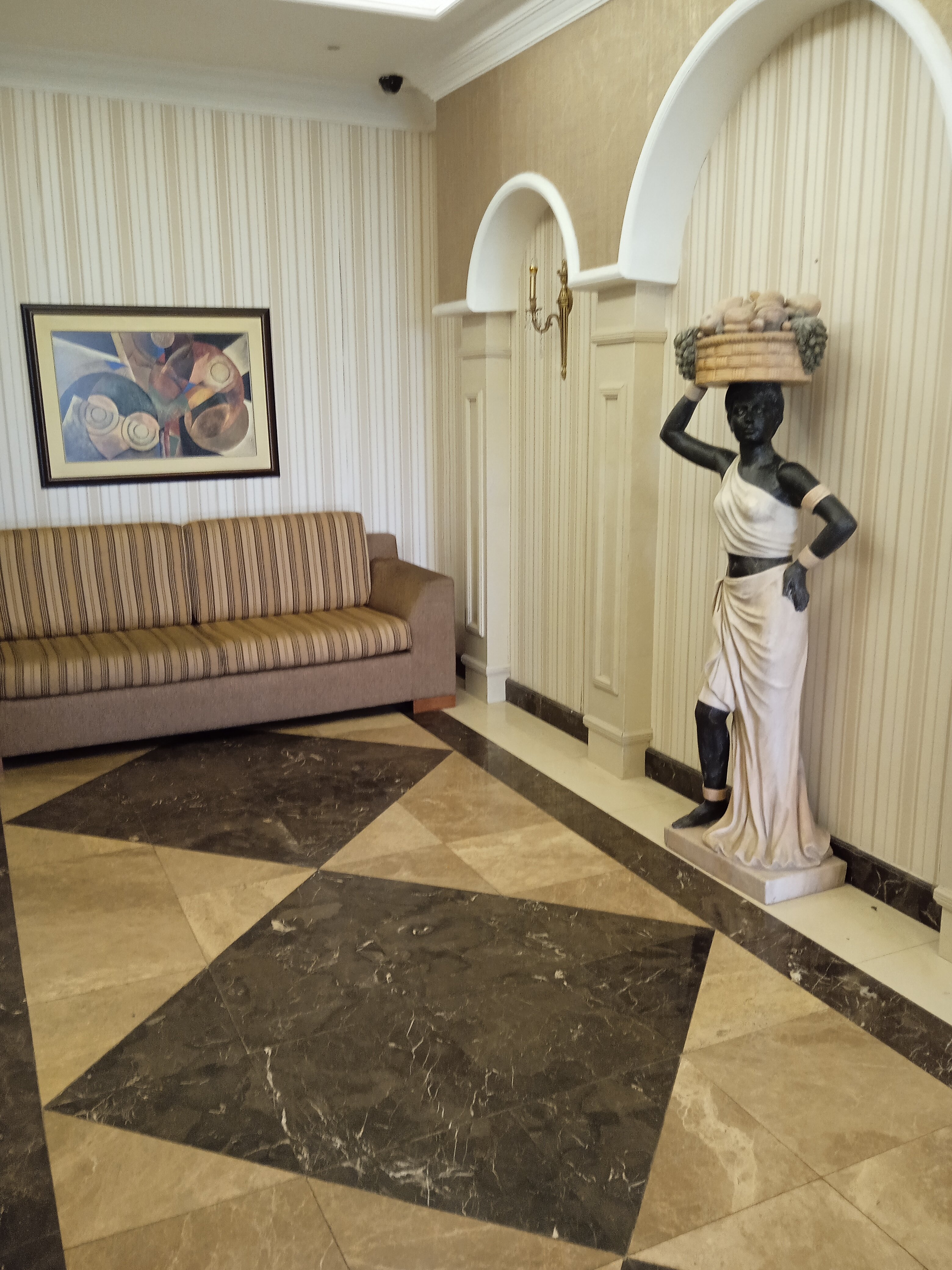 Фото Дипломат