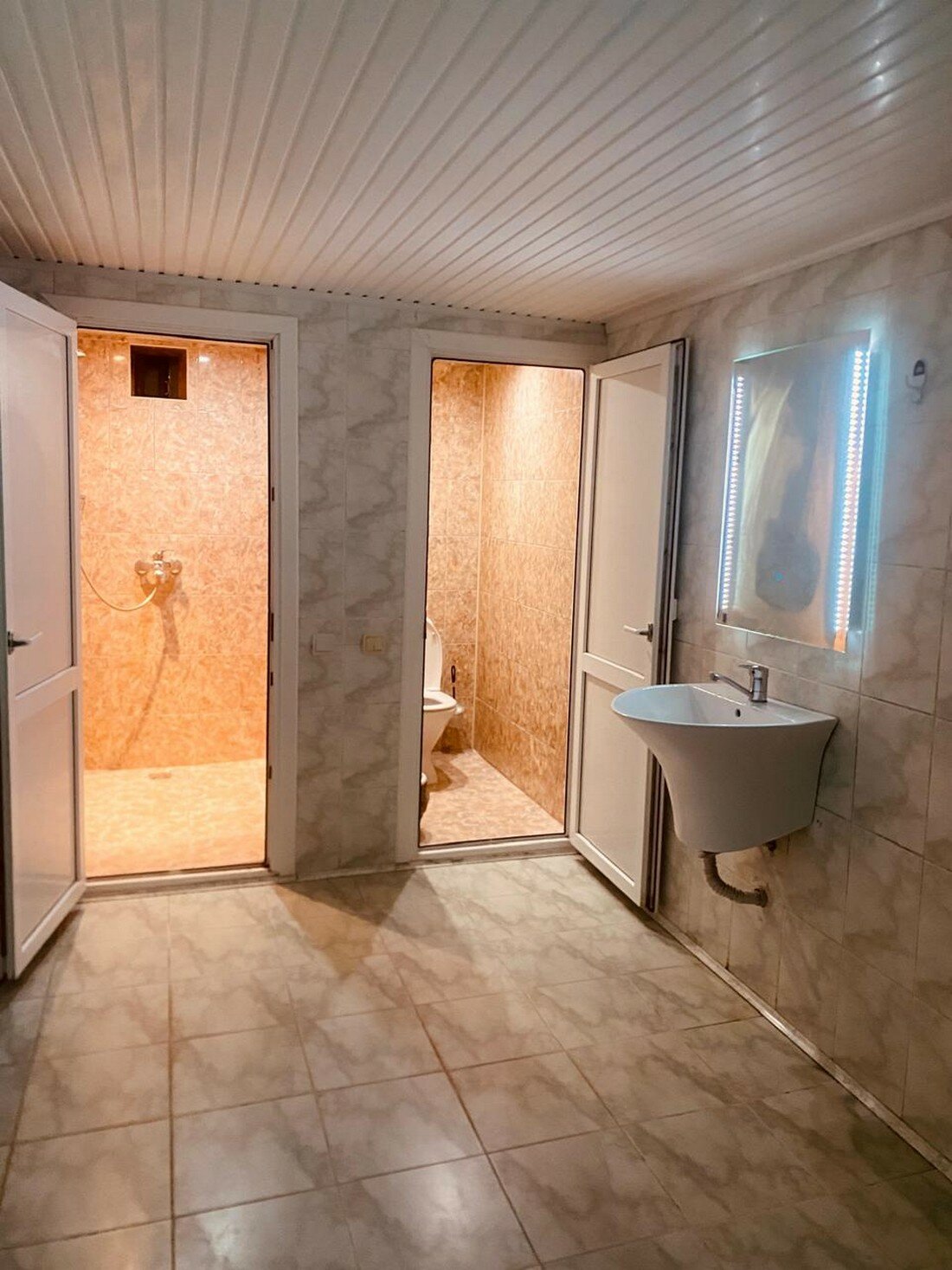 Фото Эдем Центр-Парк