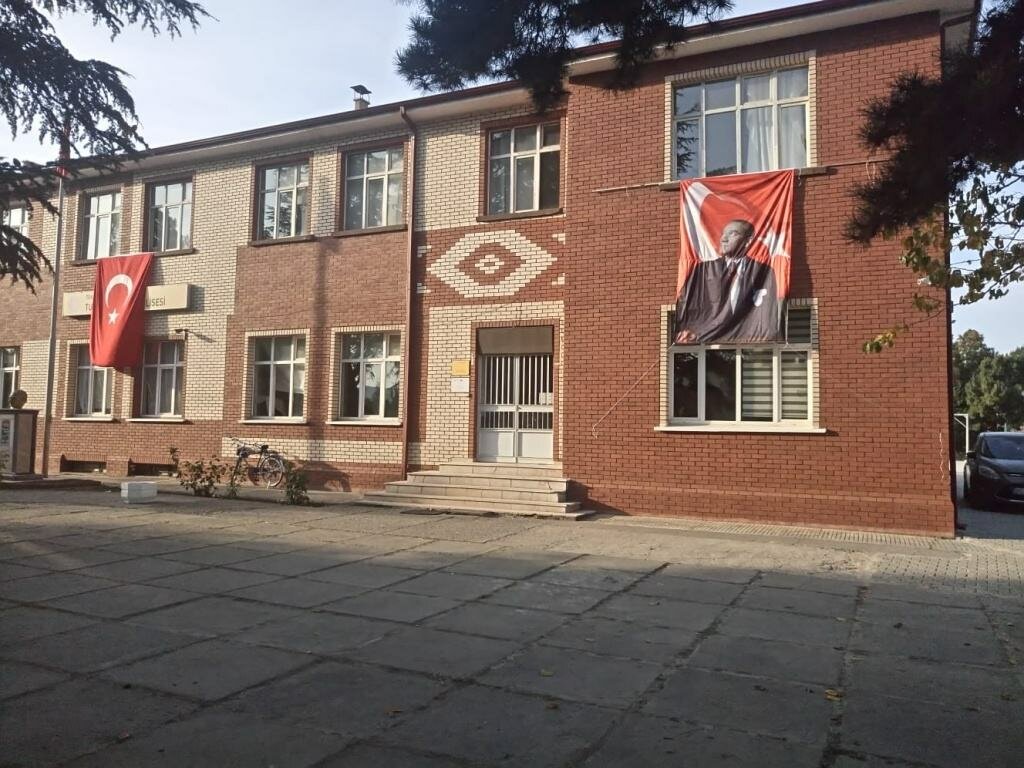 Lyceum Turhal Sugar Science High School, Turhal, photo