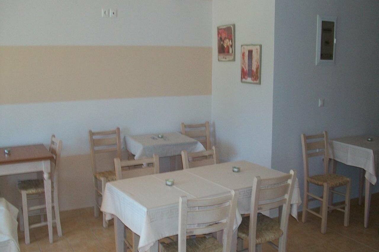 Фото Astir Studios