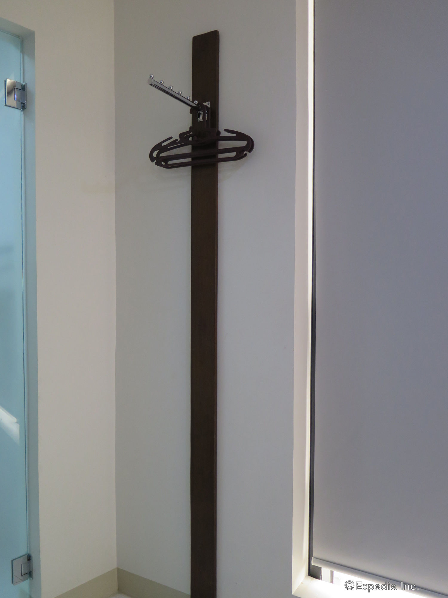 Фото 717 Cesar Place Hotel