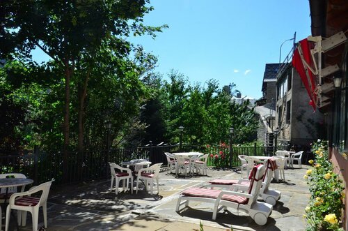 Гостиница Hotel Colomers