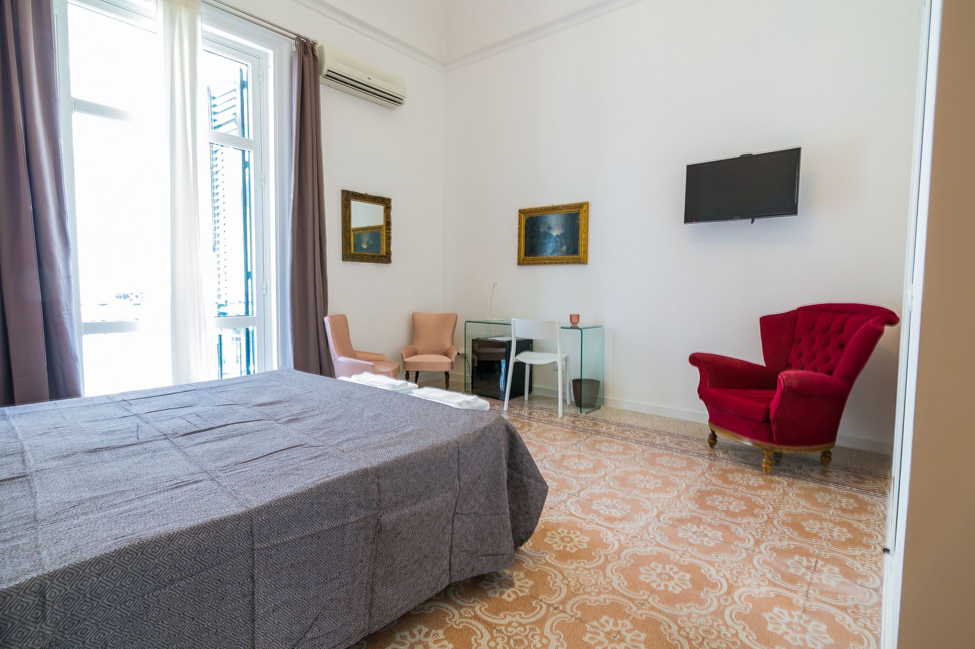 Фото Liberty Suites