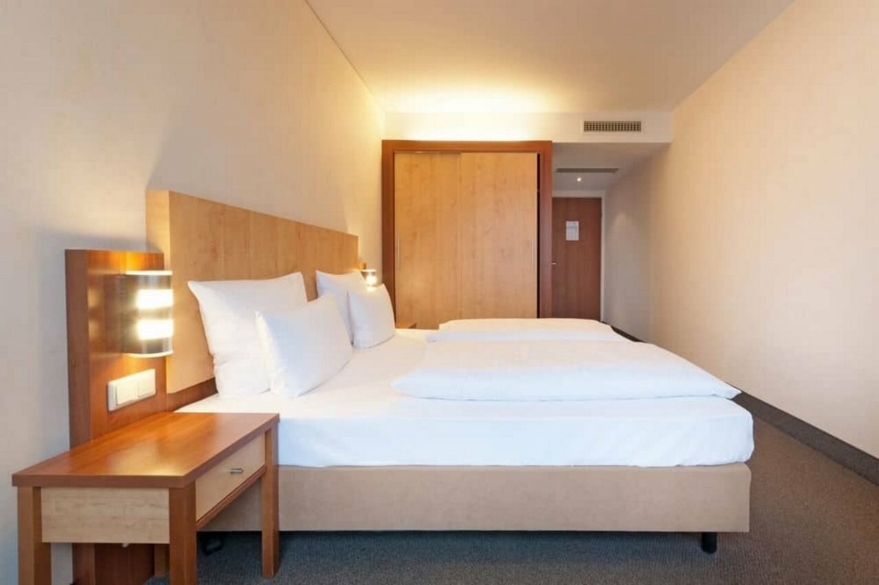 Фото Hotel Frankfurt Messe affiliated by Meliá