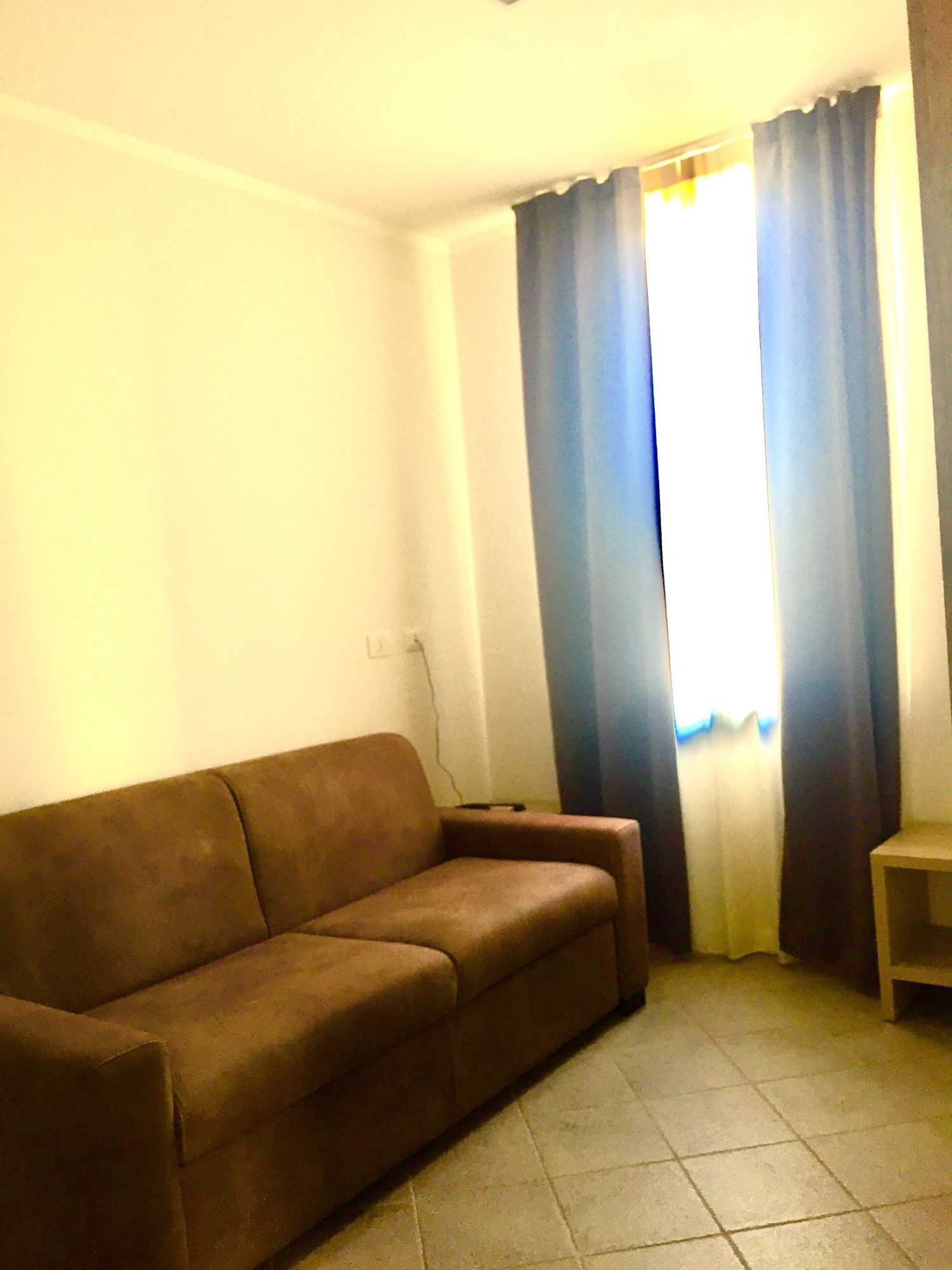 Фото Academy Hotel Fiumicino