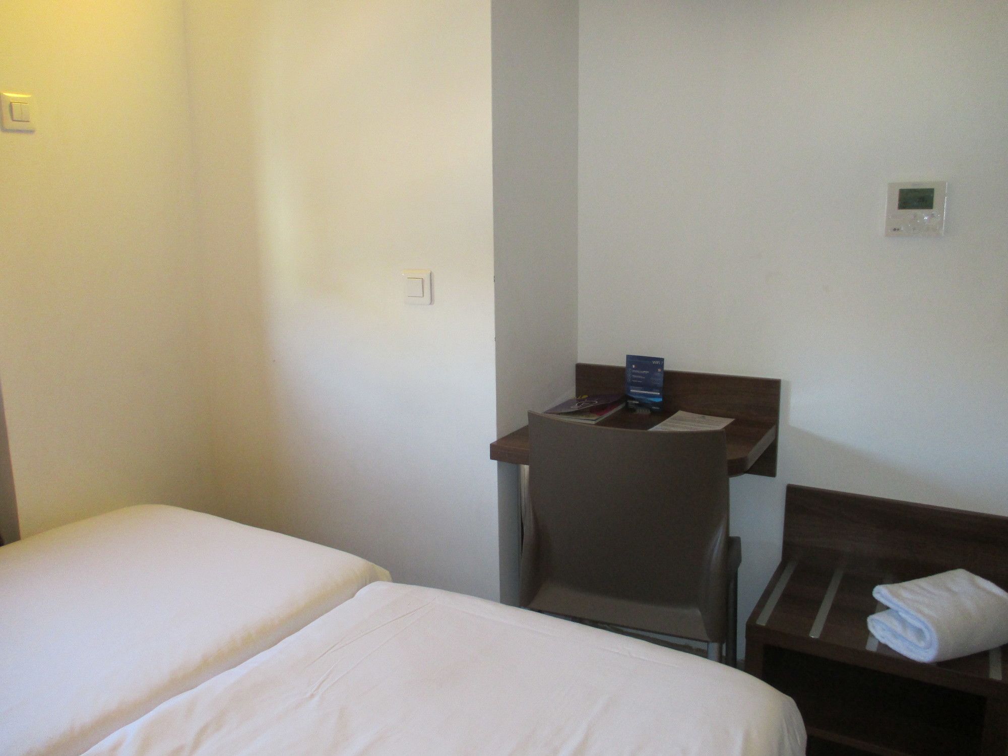 Фото Hôtel le Pastel