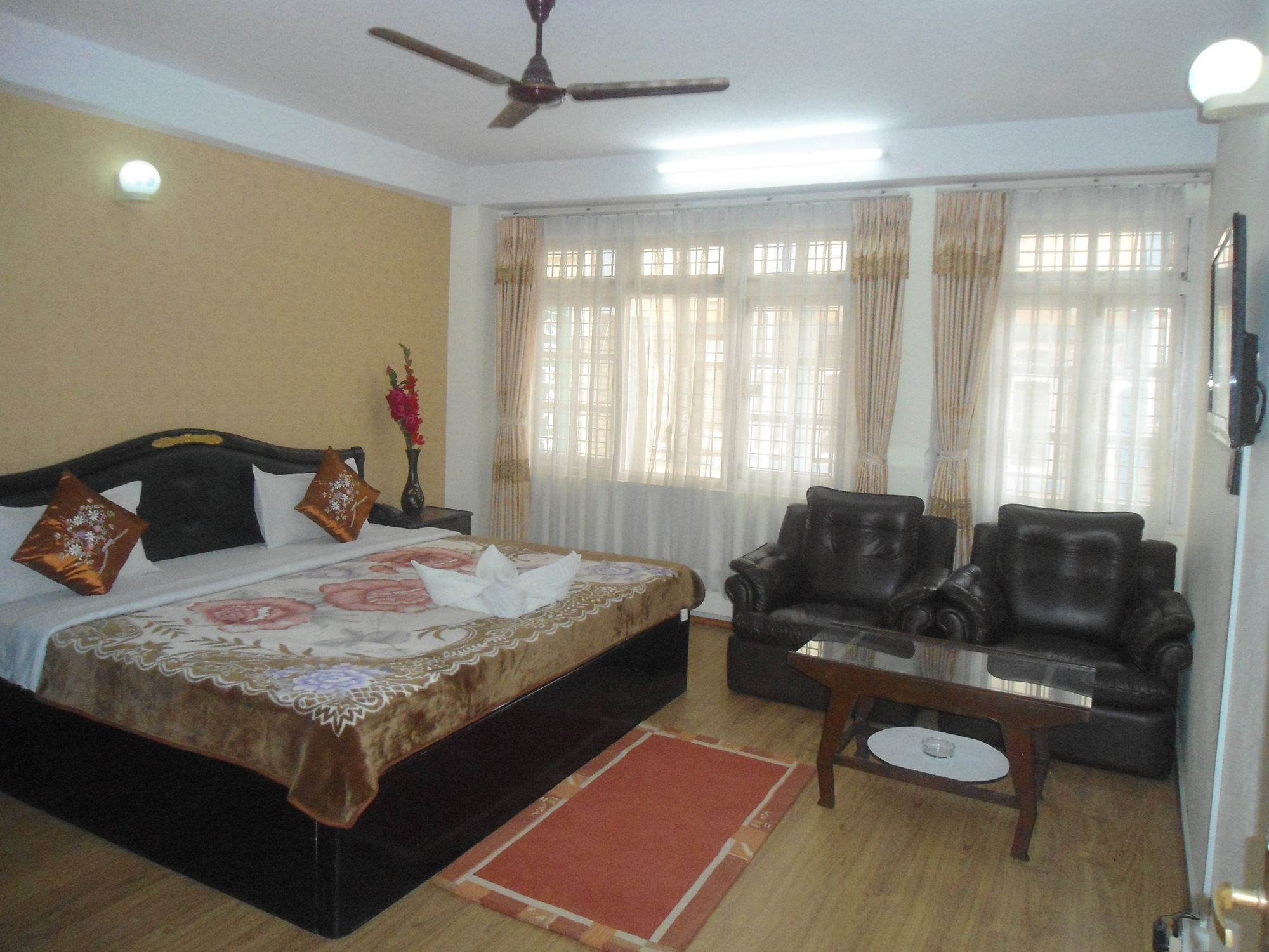 Фото Greatwall International Hotel