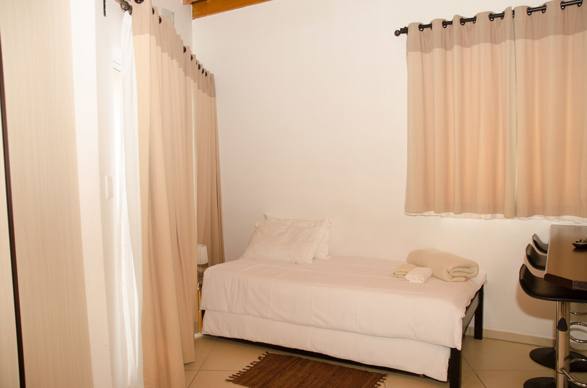 Фото Swakopmund Accommodation