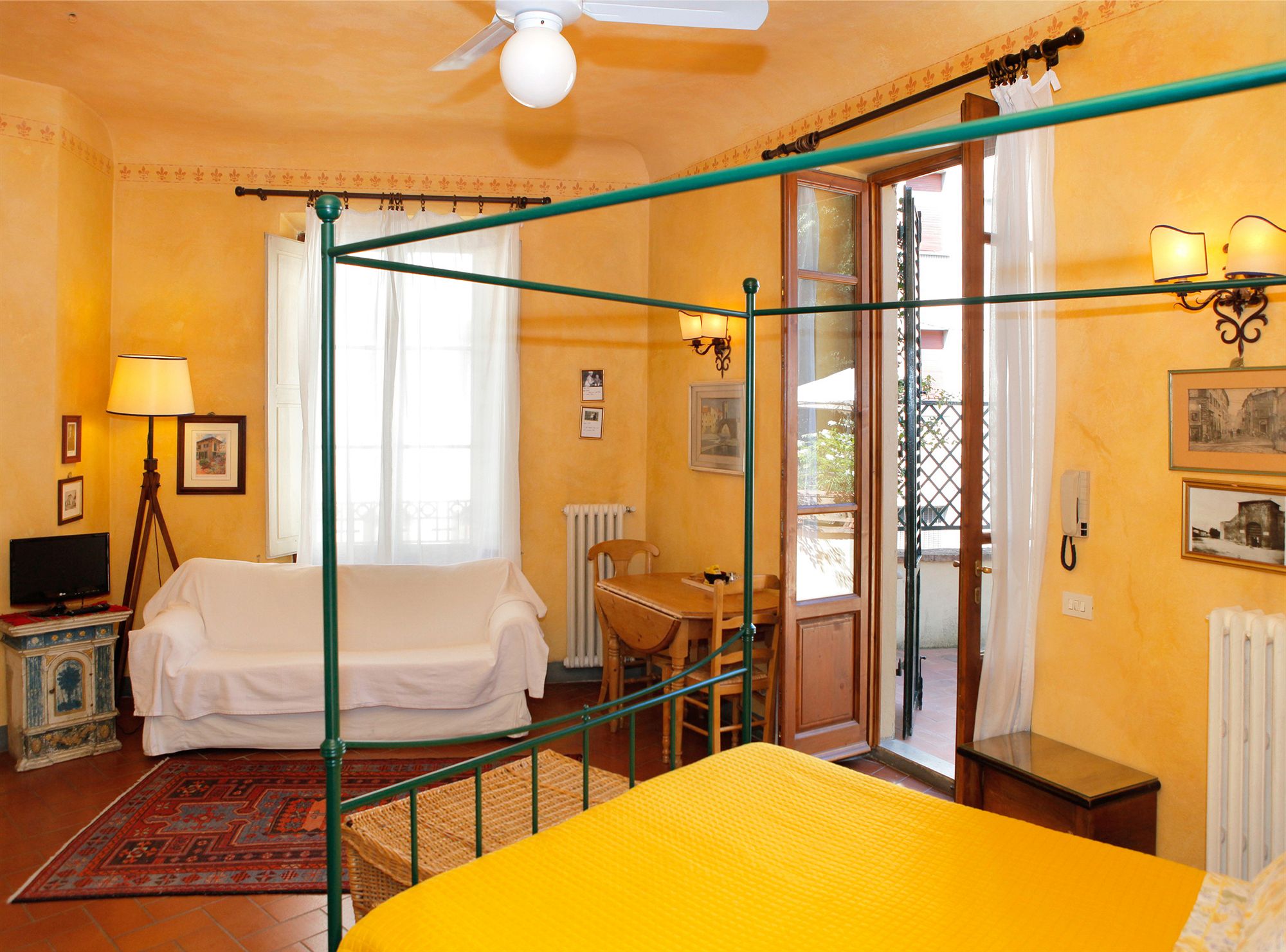 Фото Poggio Imperiale Apartments