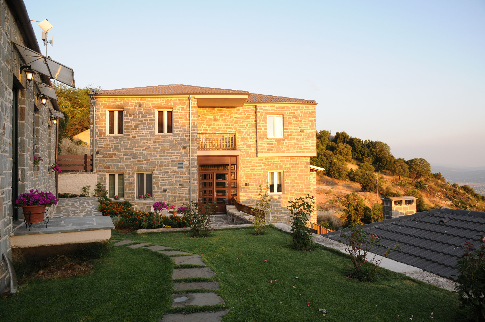 Фото Mir boutique hotel