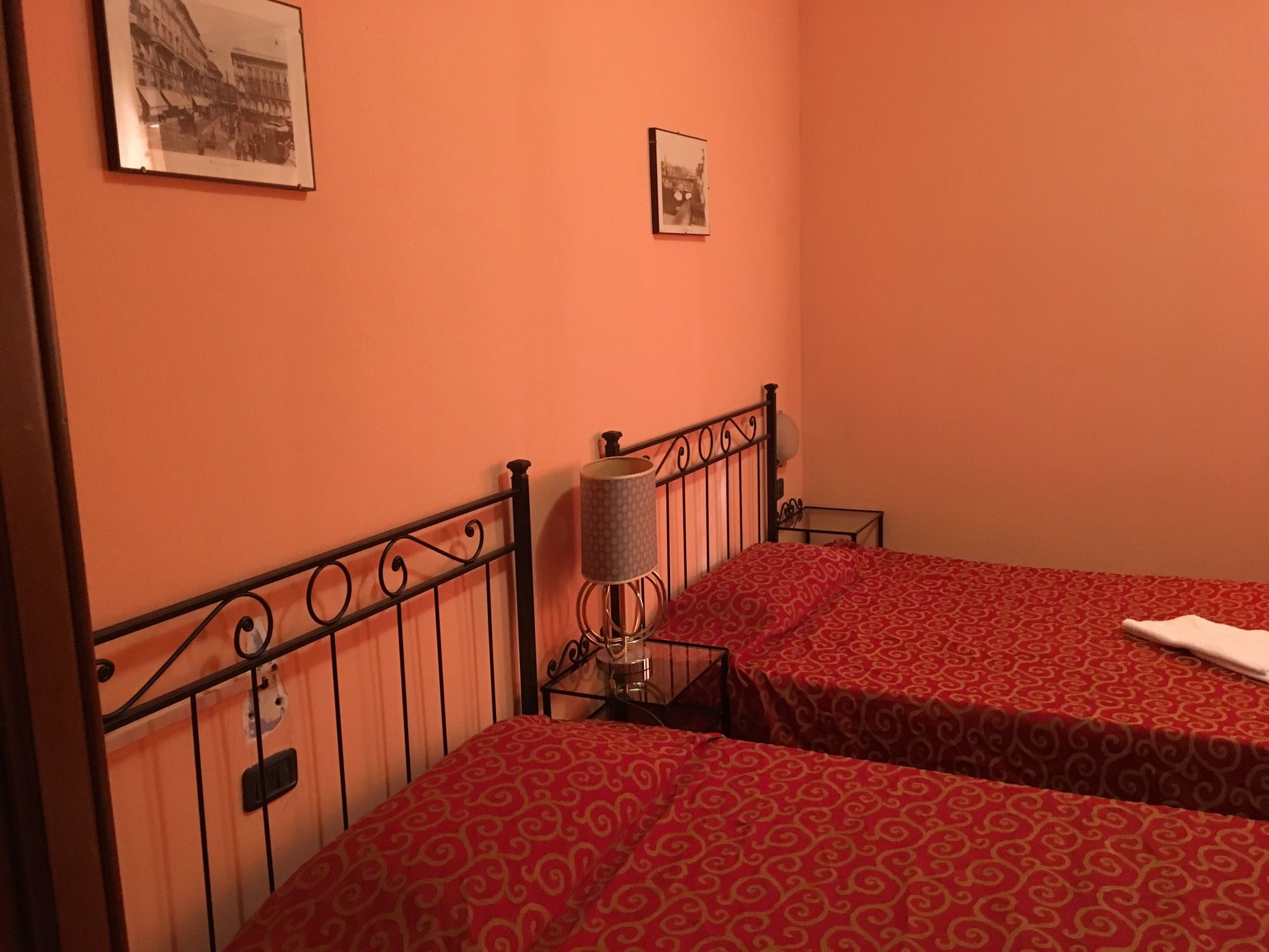 Фото Hotel Vintage Milano Centrale