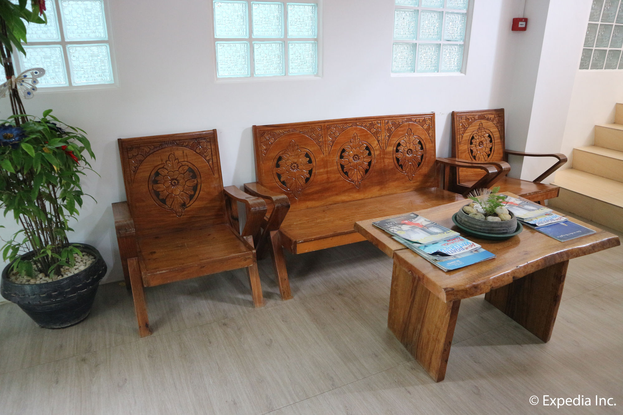 Фото Blue Lotus Hotel