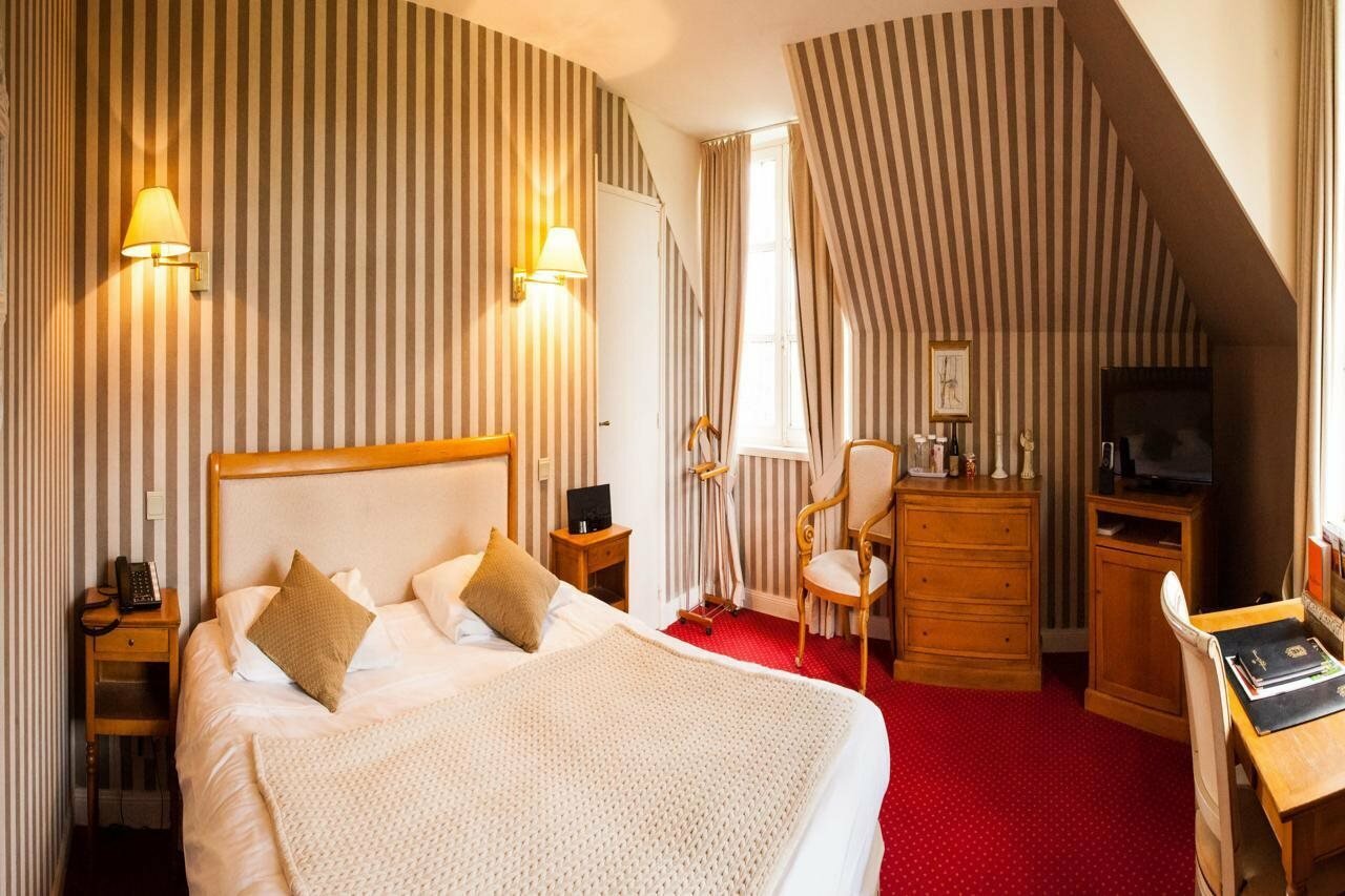 Фото Chateau de Bellefontaine