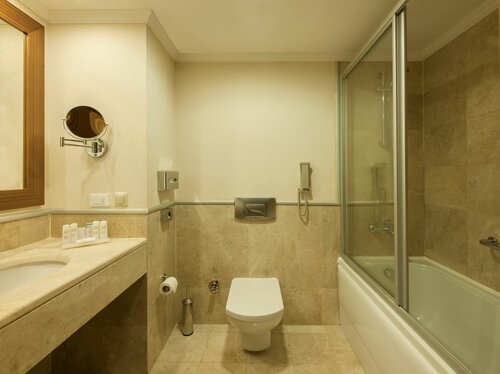 Гостиница Radisson Blu Resort & SPA Cesme в Чешме