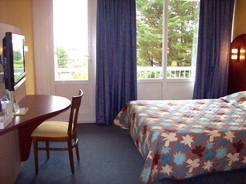 Фото Brit Hotel Saint Brieuc