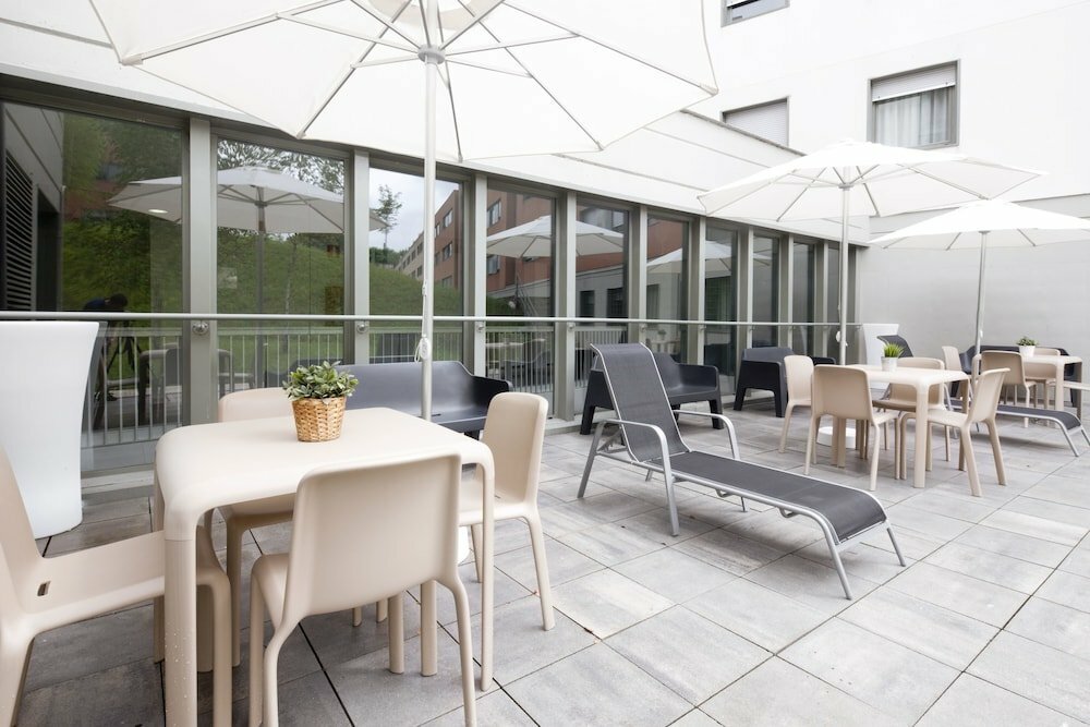 Hotel Residencia Manuel Agud Querol, San Sebastian, photo