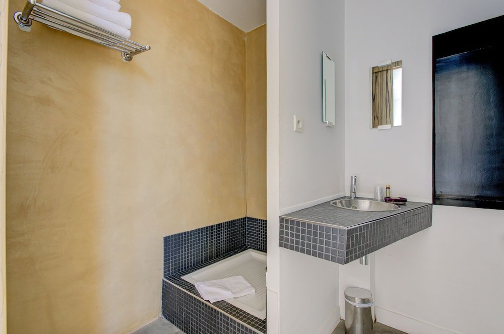 Фото Hotel EN Ville