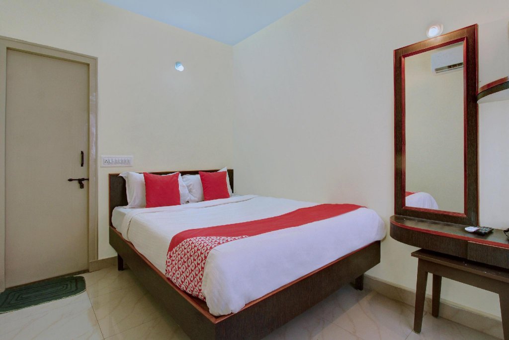 Фото Oyo 22499 Vishnu Residency