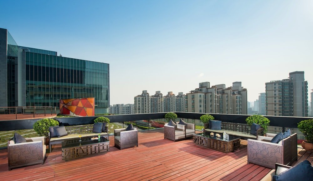 Фото Jumeirah Himalayas Hotel Shanghai