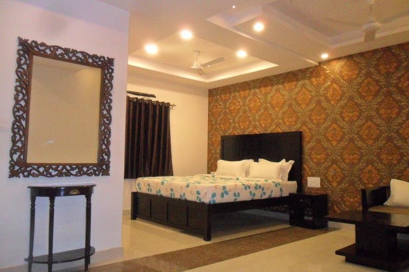 Фото Om Heritage Hotel