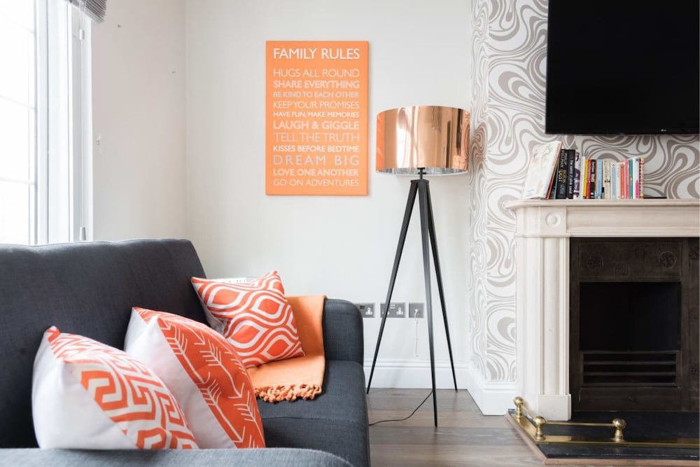 Фото The Oxford Street Studio - Modern 1bdr Apartment close to Paddington