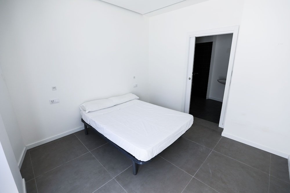 Фото Hostel Myd La Latina