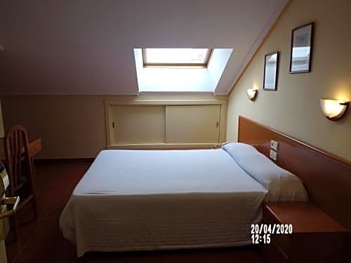 Фото Hotel Real de Castilla