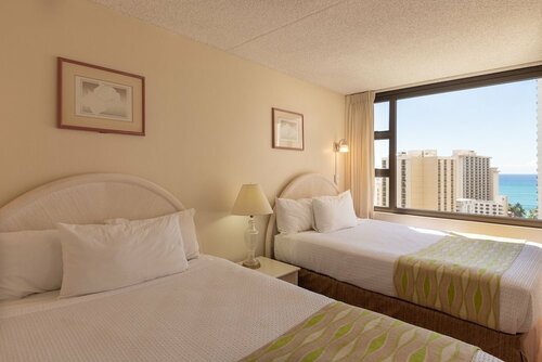 Гостиница Modern Upgraded 20th Floor Condo With Ocean Views в Гонолулу