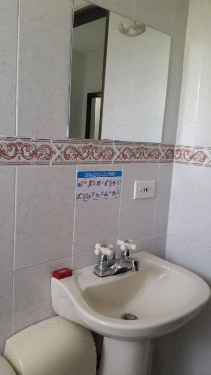 Фото Hotel Marovi