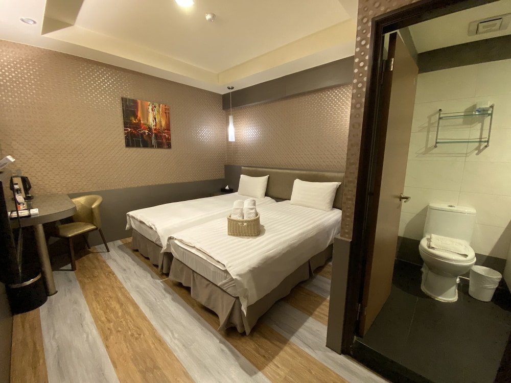 Фото In99 Hotel