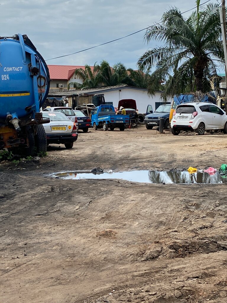 Car service, auto repair Super Automobile Shop, Earth, photo