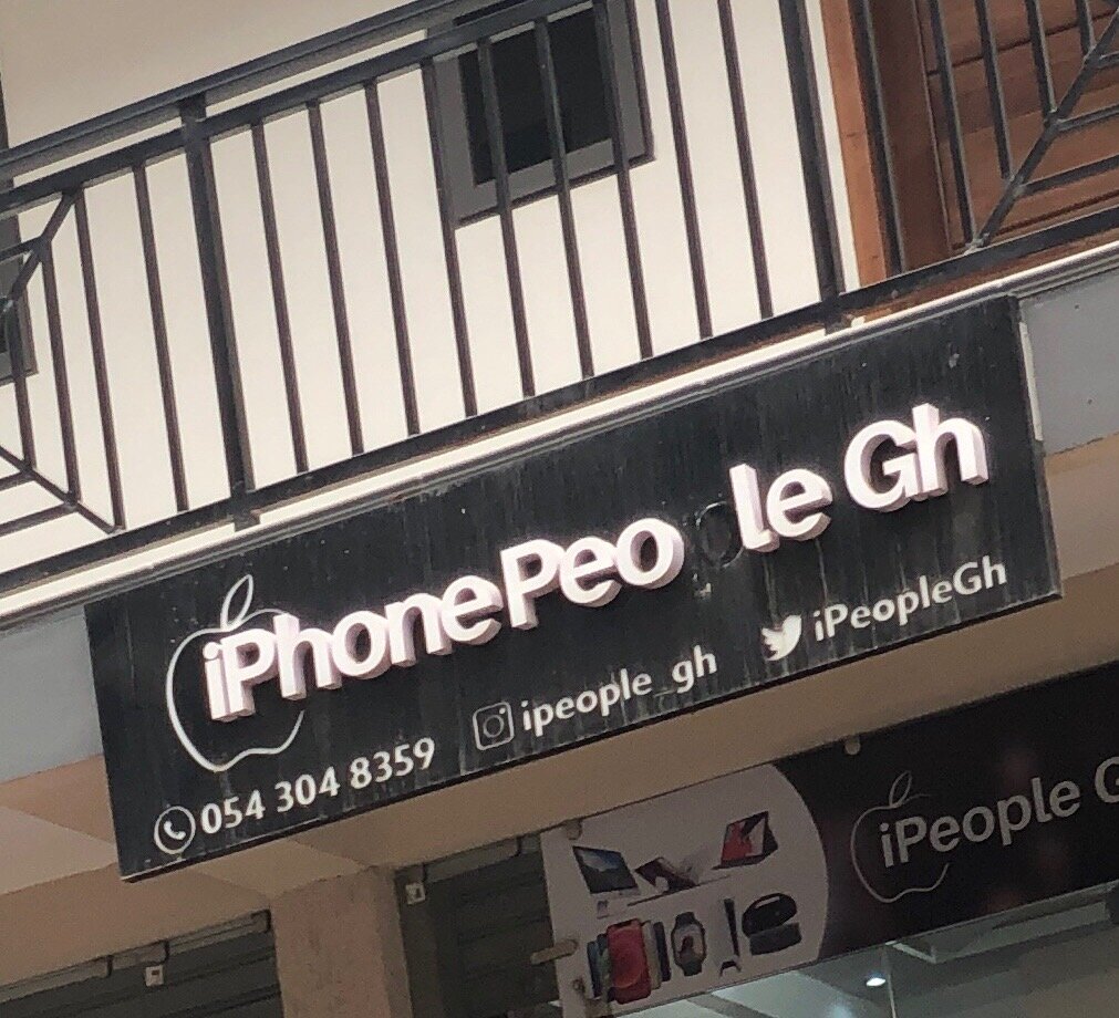 Mobile phone store Iphone people gh, Accra, photo