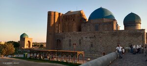 Ukash Ata Mausoleum (Túrkistan oblysy, Saýran aýdany, selskiy okrug Babaykorgan), atracción