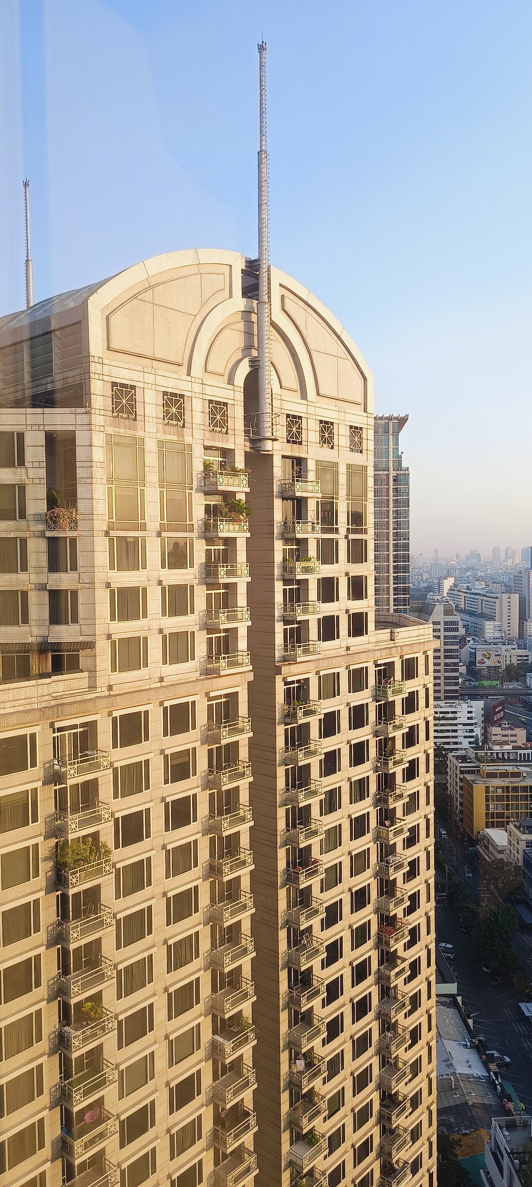 Фото Conrad Bangkok