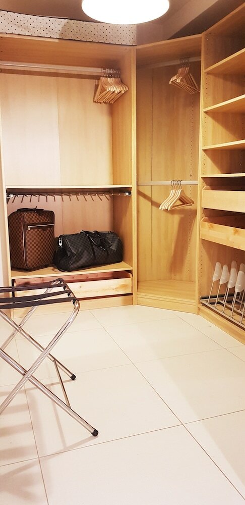 Фото Montreux Lake View Apartments City Centre