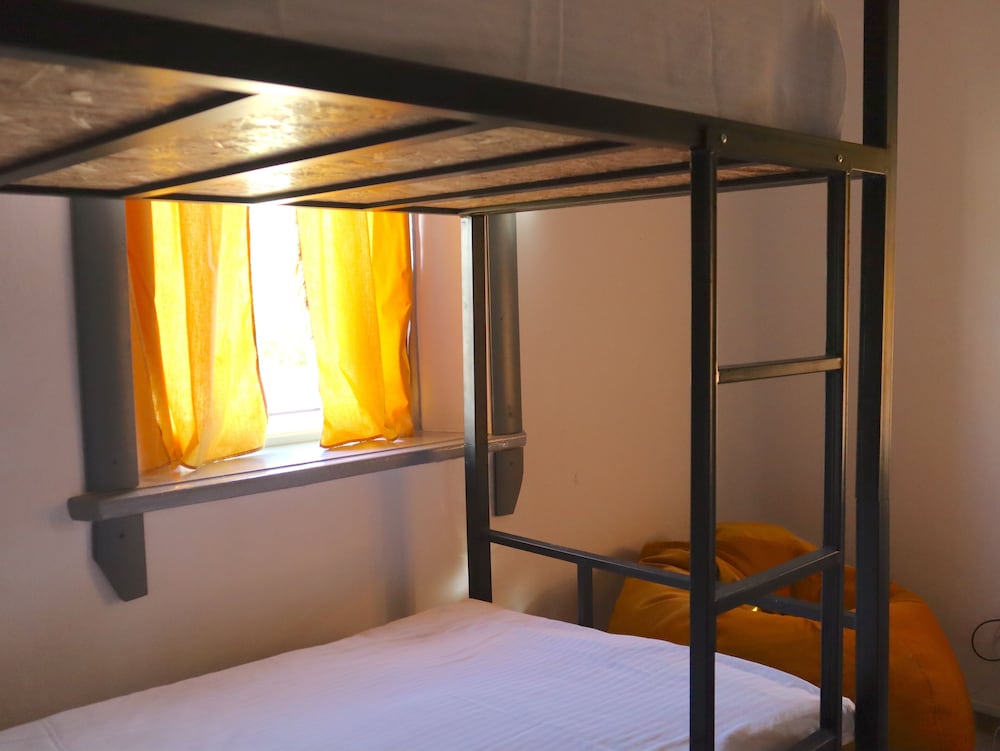 Фото Esenin 1 Bar & Hostel