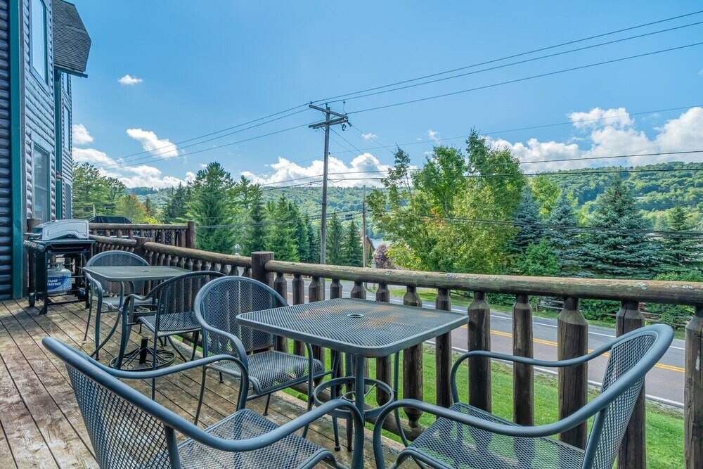 Фото Cedar Shores Villa 09