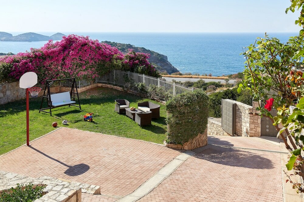 Фото Okeanides Villas