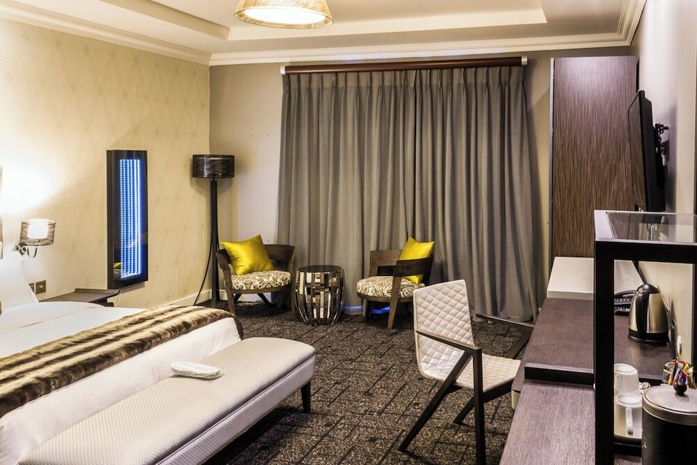 Фото Stay Well Hotels