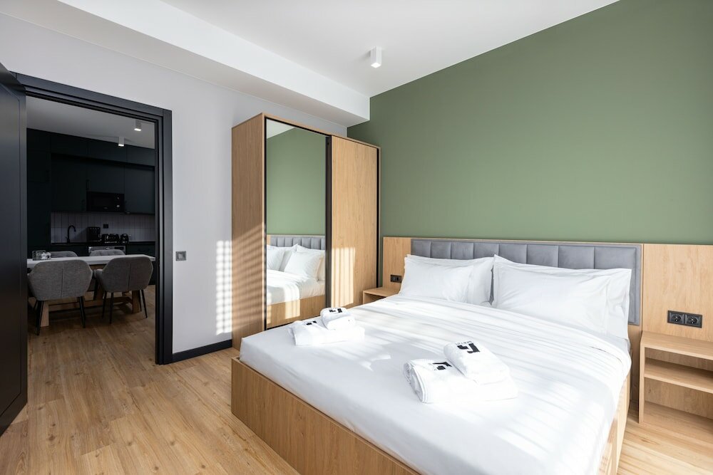 Фото Gratus Aparthotel