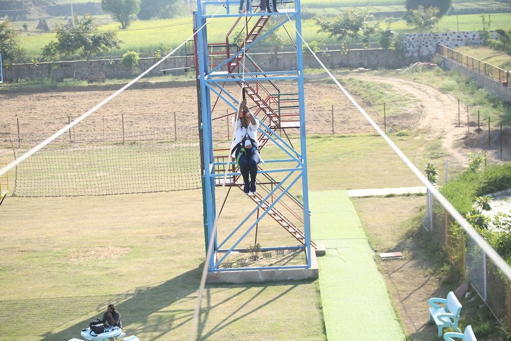 Фото Club 21by Sariska Fun city