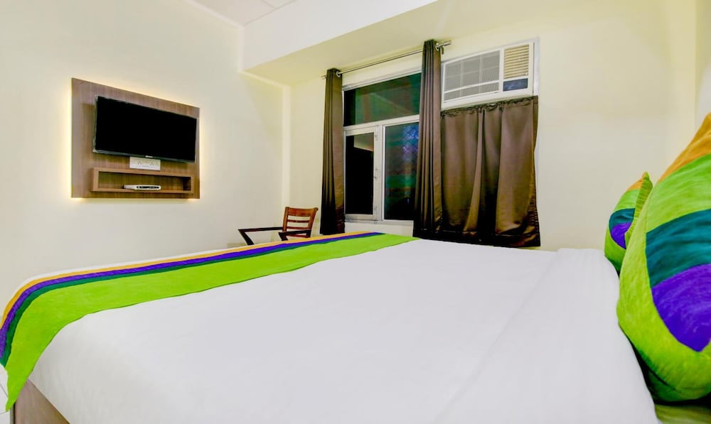 Фото Itsy by Treebo - Oasis Inn