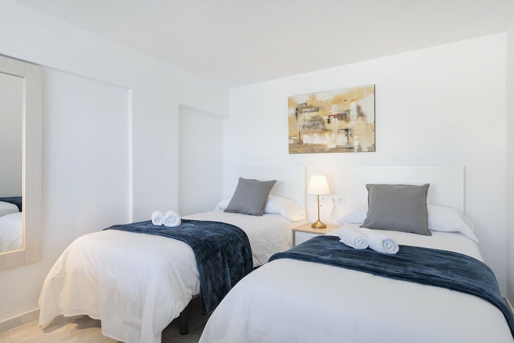 Фото Skol Sea Views Apartments