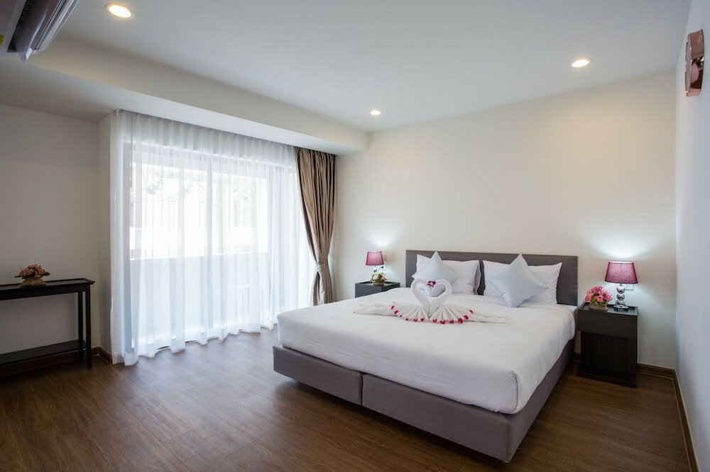 Фото The Suites Apartment & Residence Phuket