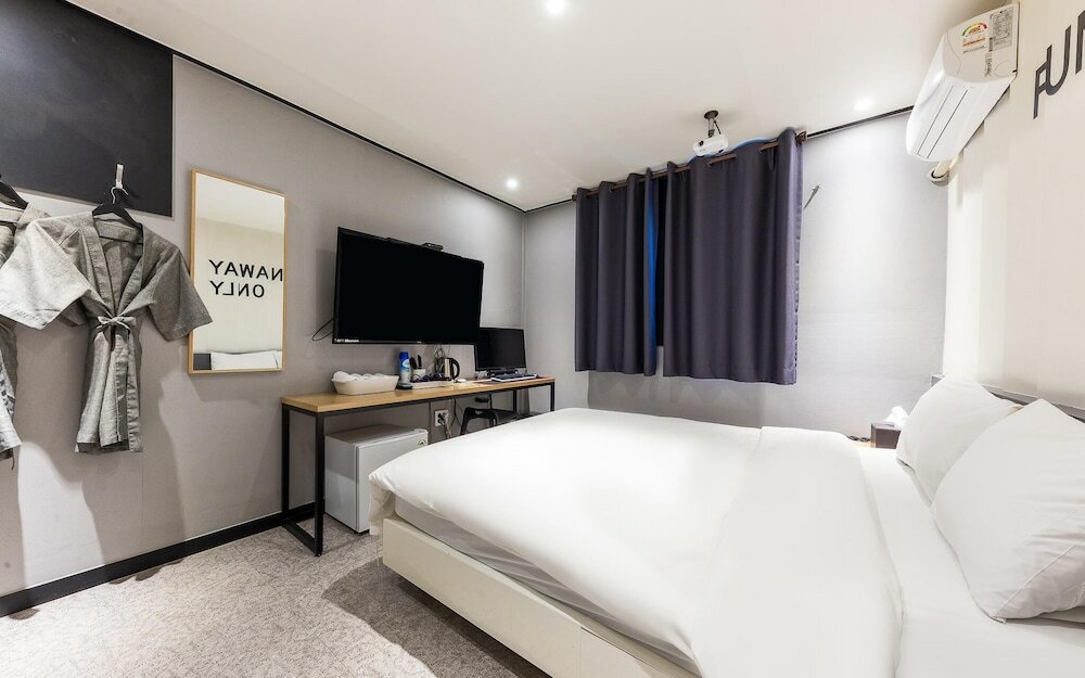 Фото Daejeon Daesa Hotel Bus