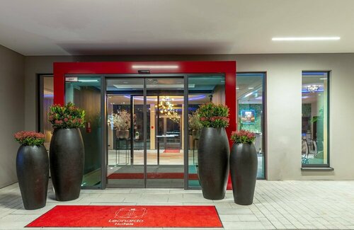 Гостиница Leonardo Hotel Augsburg в Аугсбурге