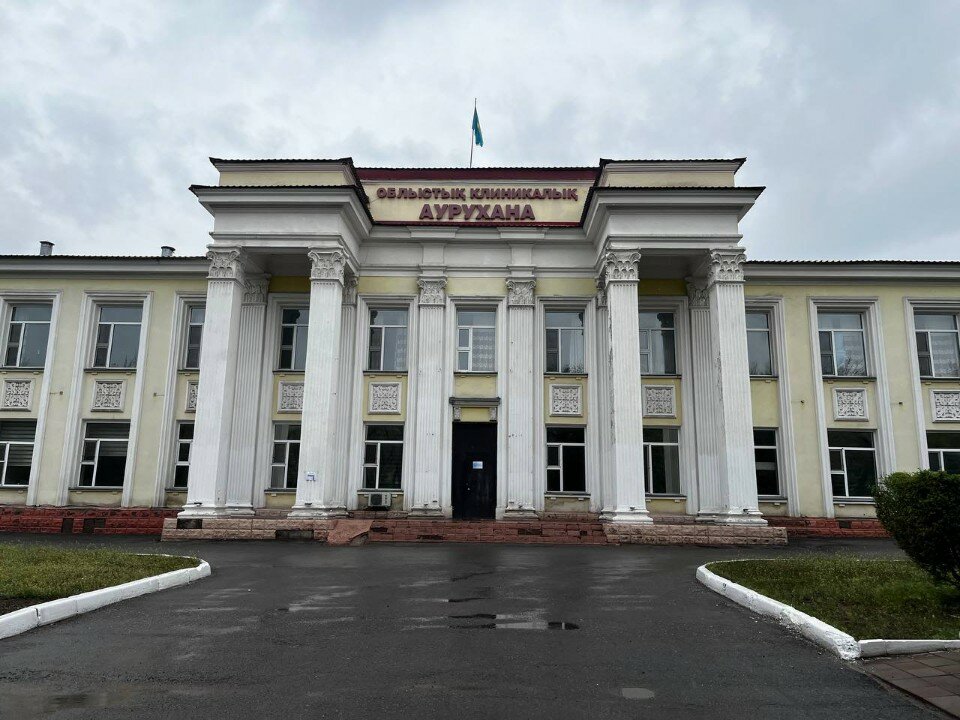 Бірінші адамнан бастап үйдегі жастар