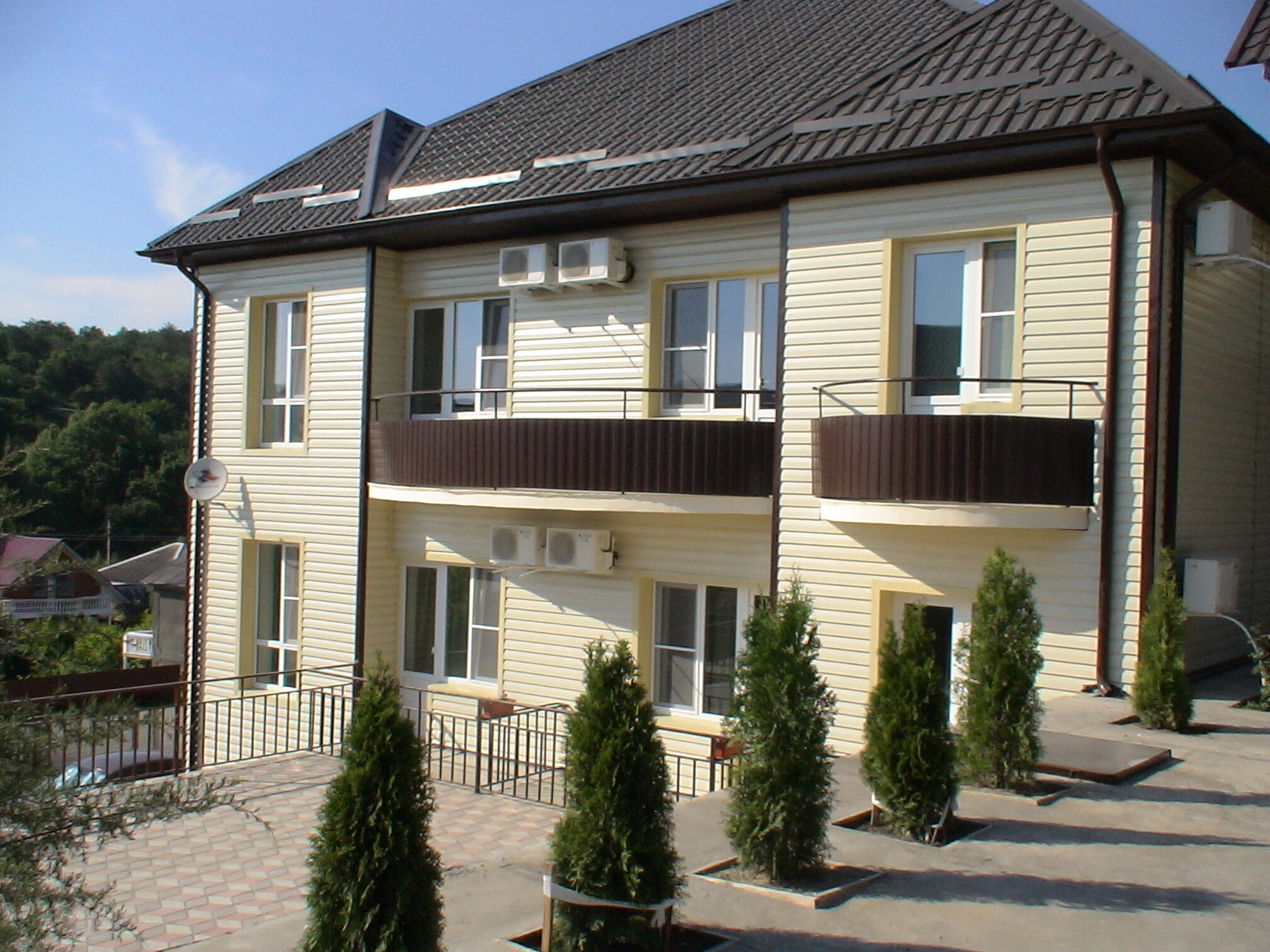 Фото отеля 2