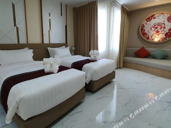 Фото The 8 Hotel Udonthani