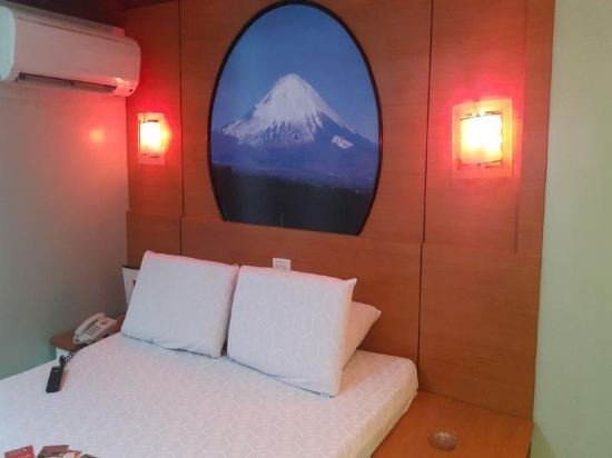 Фото Hotel Sogo Kalentong Marketplace